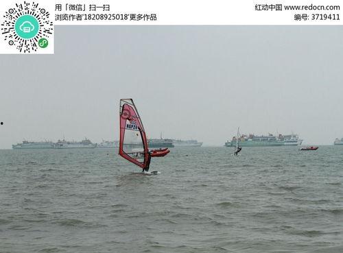 海上冲浪明星网红,揭秘海上明星网红的冲浪人生
