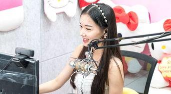 瓜女子逛会热门视频,揭秘热门视频背后的潮流风向标