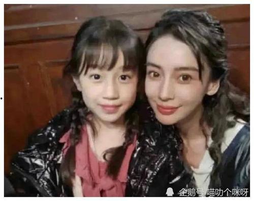 吃瓜最新事件爆料姐弟,姐弟情深引热议，揭秘背后惊人真相