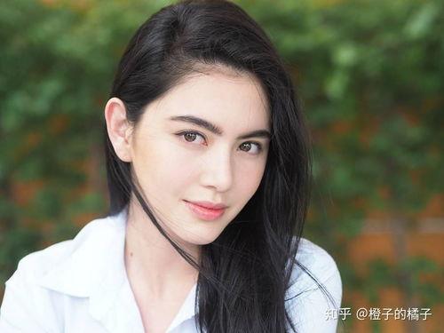 女明星网红cp图,镜头下的甜蜜瞬间