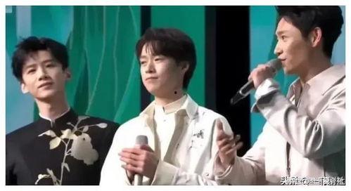 娱乐圈吃瓜爆料配音,揭秘明星背后的故事