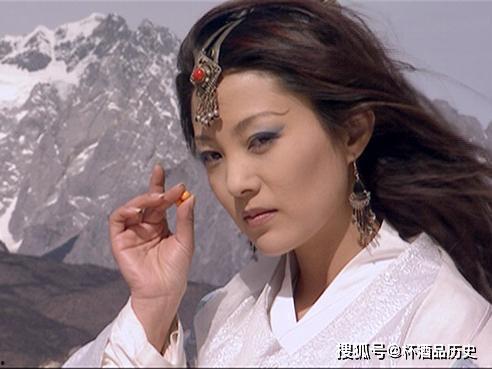 殷氏女明星网红,网红之路的璀璨星光”