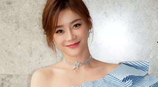 明星网红本人啥样,揭开光鲜背后的故事”